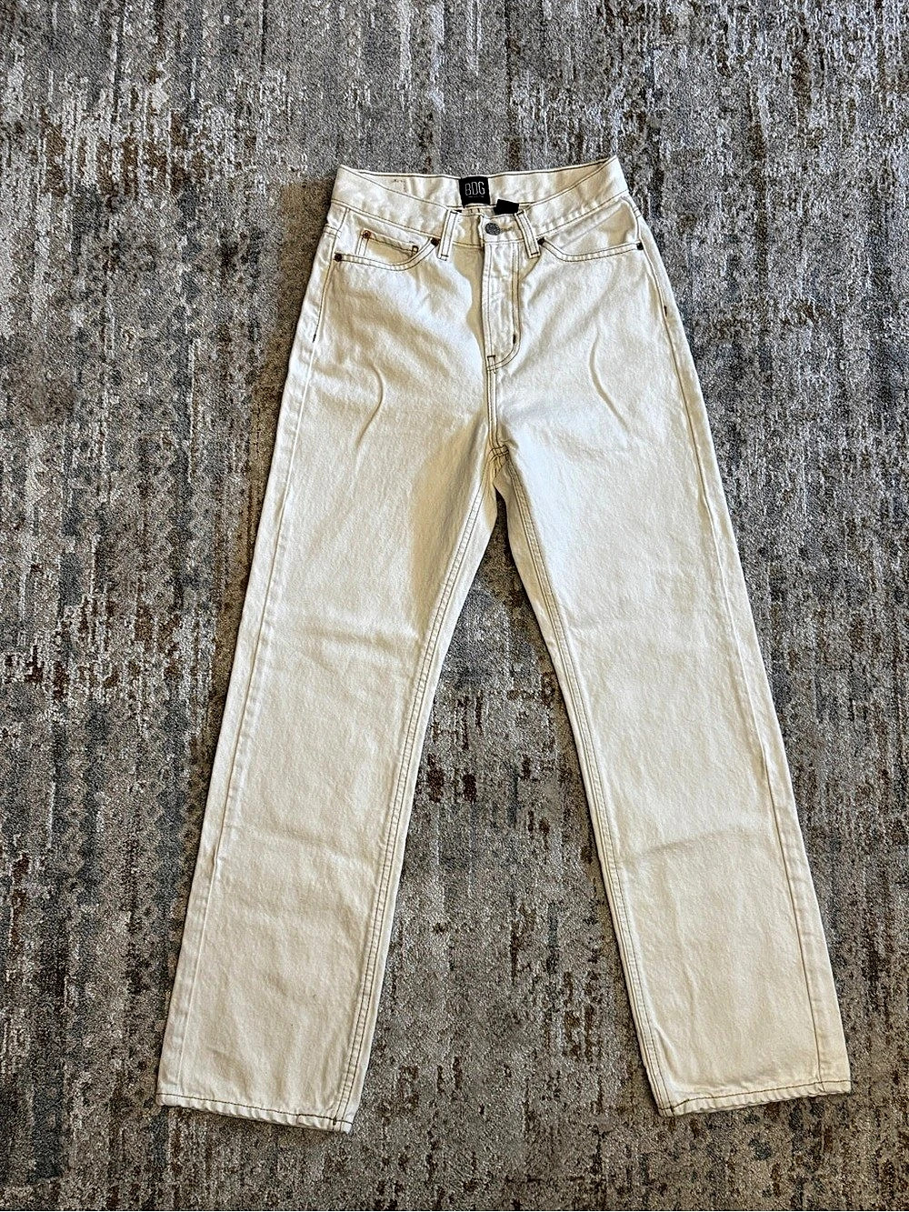 BDG Straight Leg Jeans Cream Waist 26